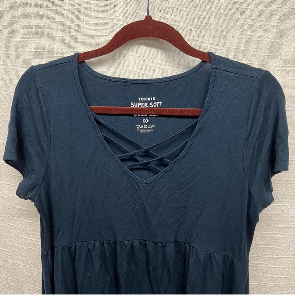Torrid Blue Babydoll Tee - Plus Size 00 - Picture 6 of 11
